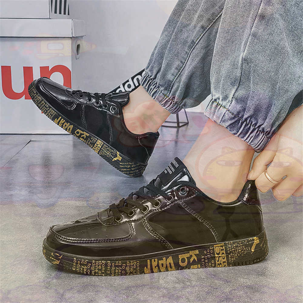 Round Foot Size 45 Sneakers Wh - Men'S Grooming Lounge review and price